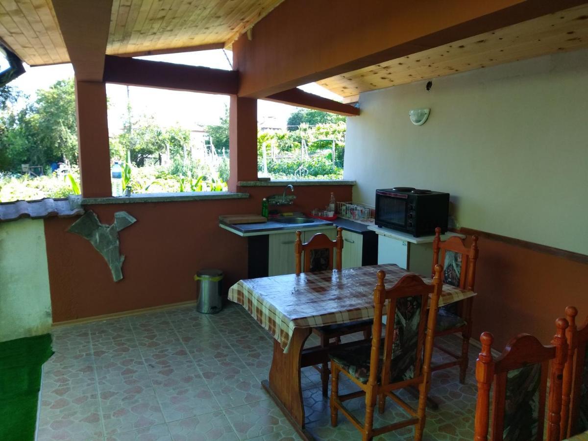 Prostor Guest House Byala  Ngoại thất bức ảnh