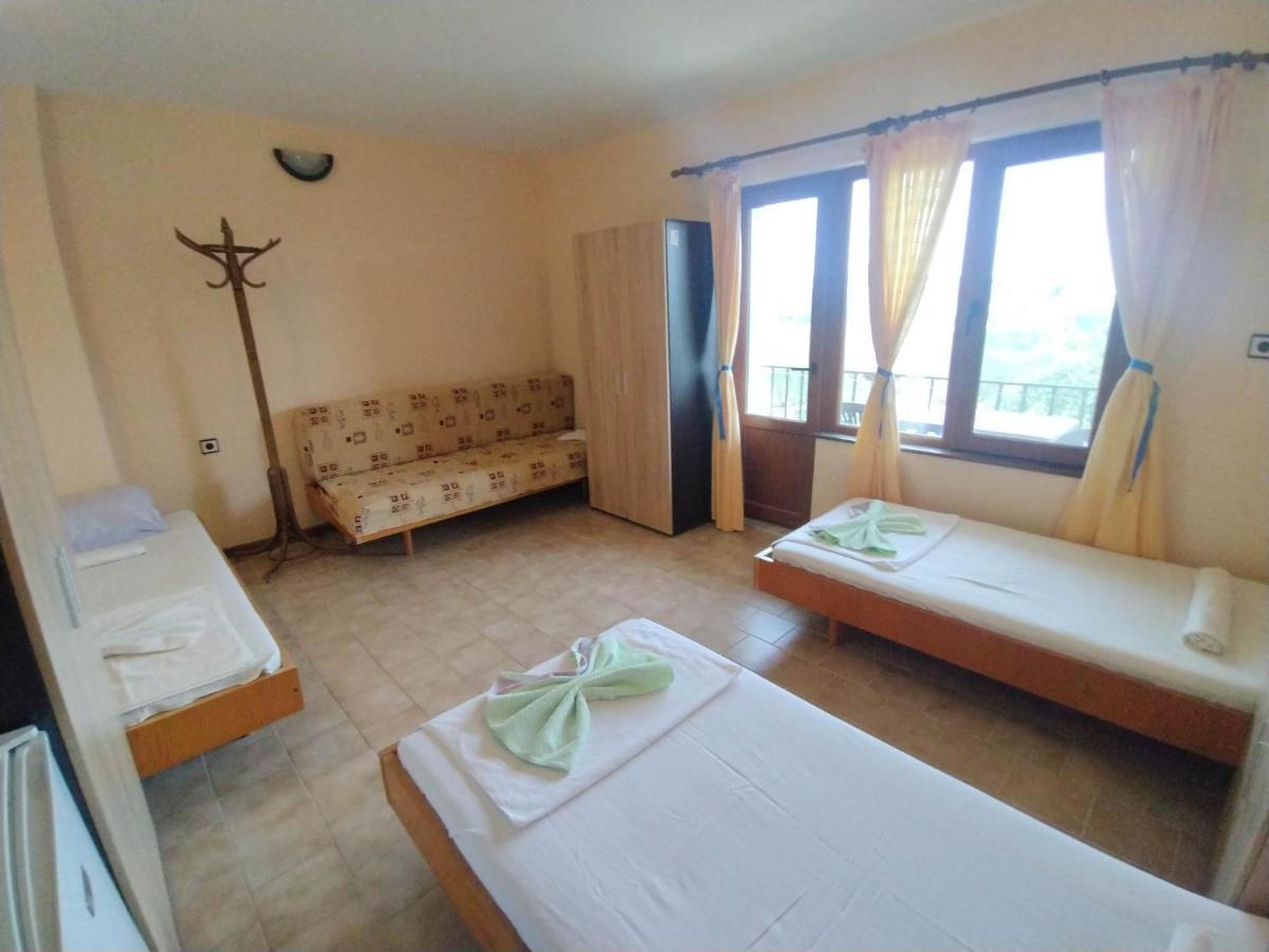 Prostor Guest House Byala  Ngoại thất bức ảnh