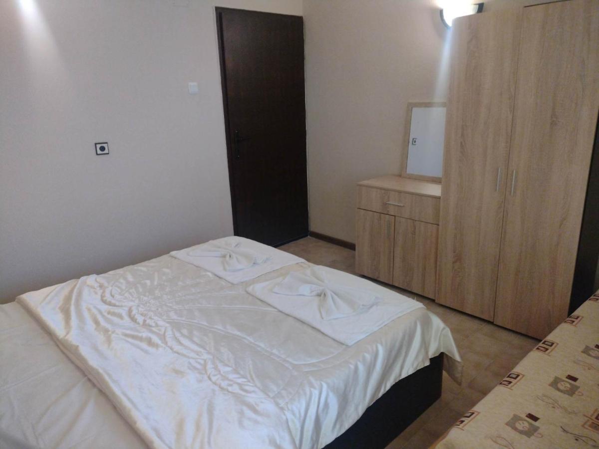 Prostor Guest House Byala  Ngoại thất bức ảnh