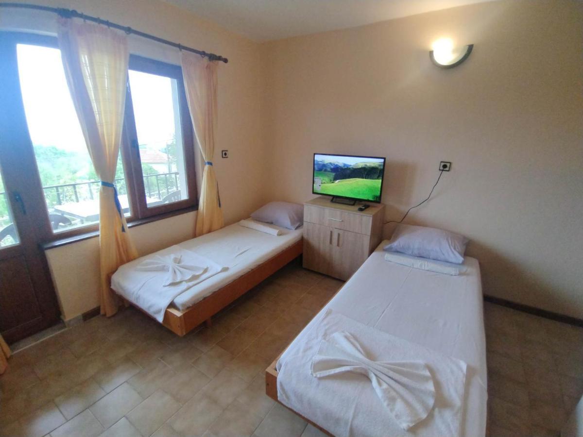 Prostor Guest House Byala  Ngoại thất bức ảnh