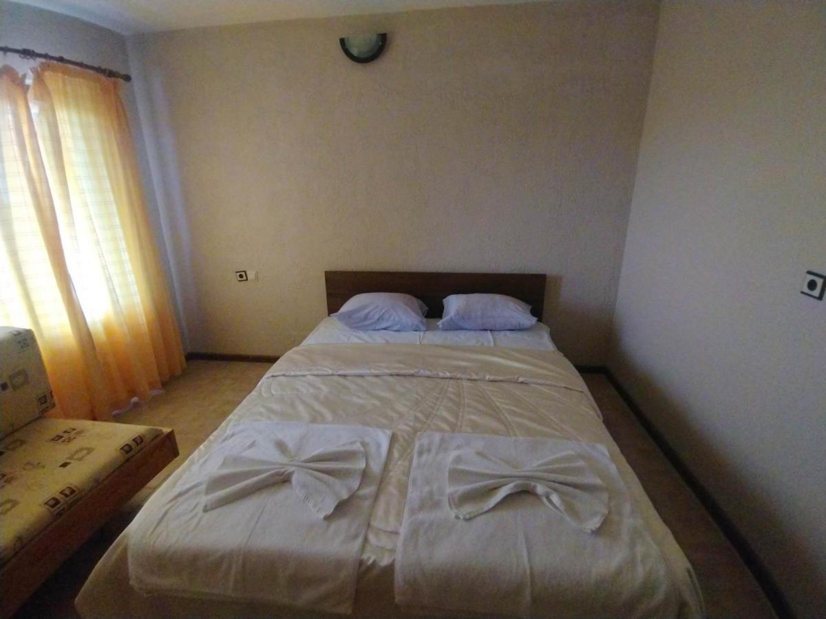 Prostor Guest House Byala  Ngoại thất bức ảnh