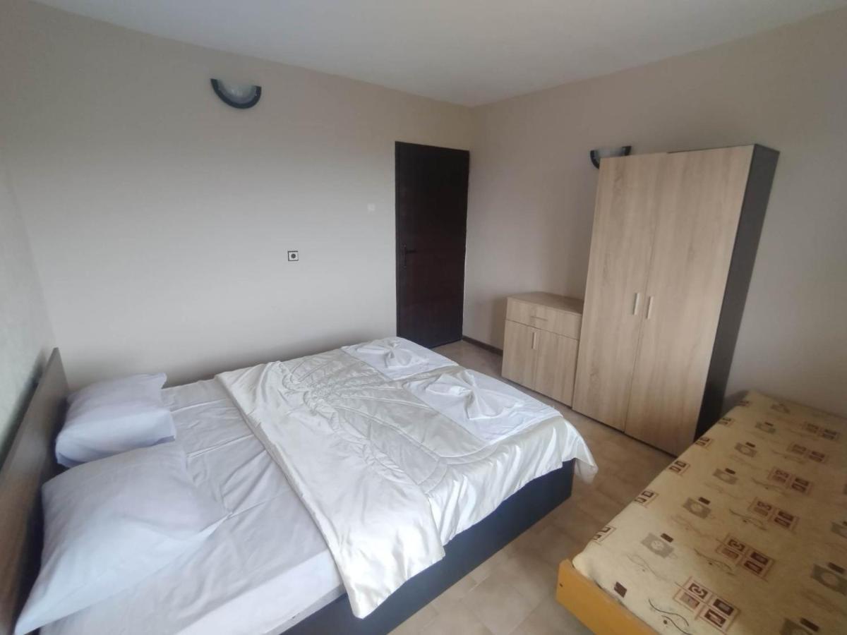 Prostor Guest House Byala  Ngoại thất bức ảnh
