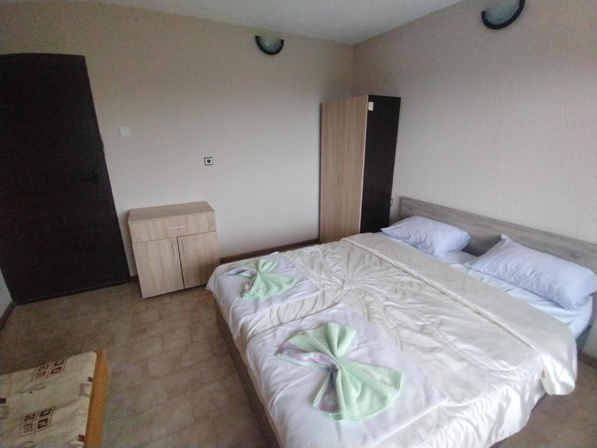 Prostor Guest House Byala  Ngoại thất bức ảnh