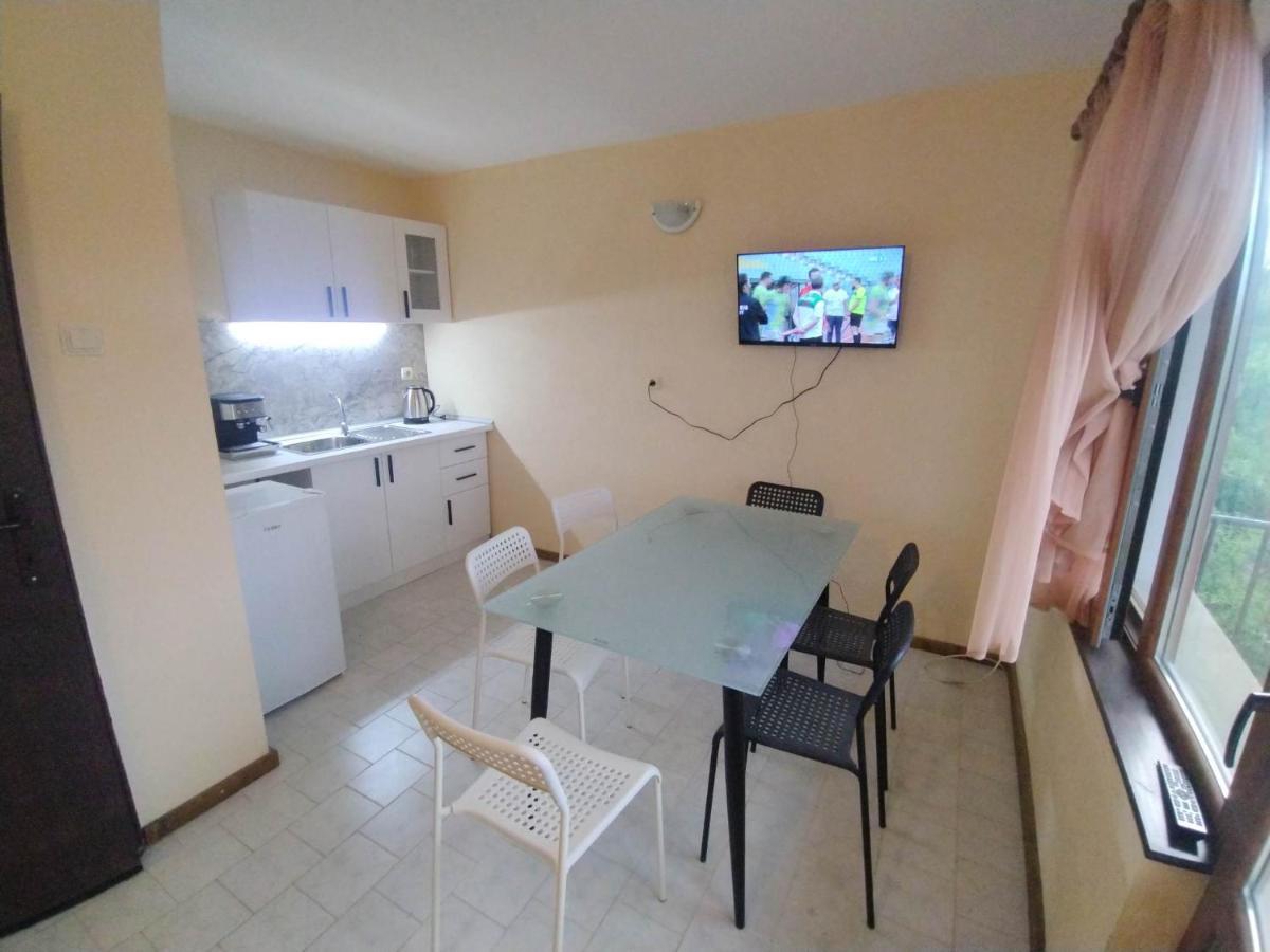 Prostor Guest House Byala  Ngoại thất bức ảnh