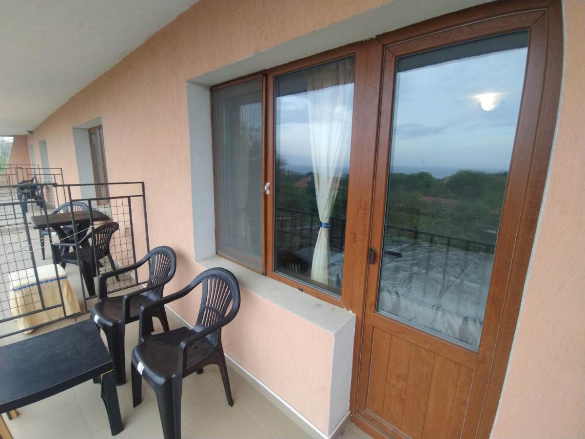 Prostor Guest House Byala  Ngoại thất bức ảnh