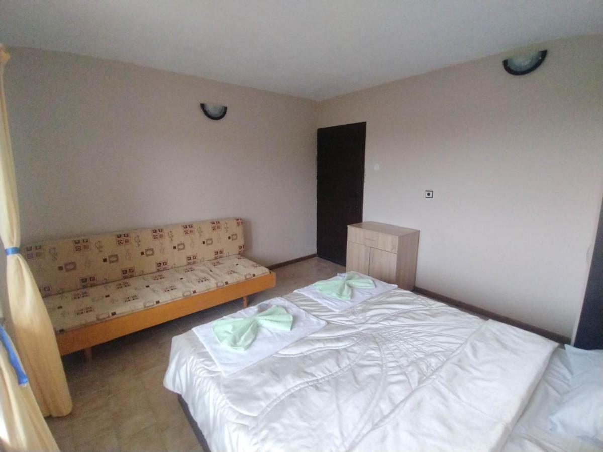 Prostor Guest House Byala  Ngoại thất bức ảnh