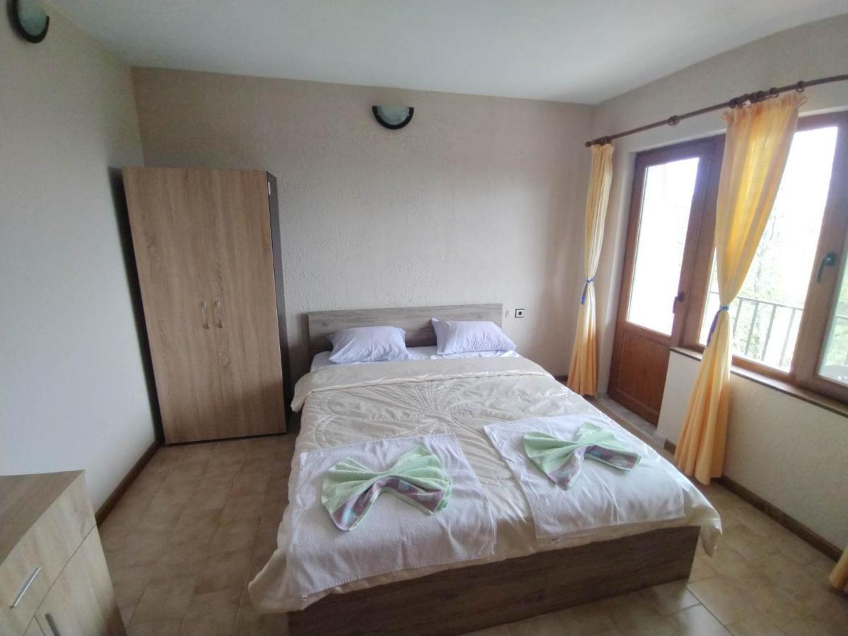 Prostor Guest House Byala  Ngoại thất bức ảnh