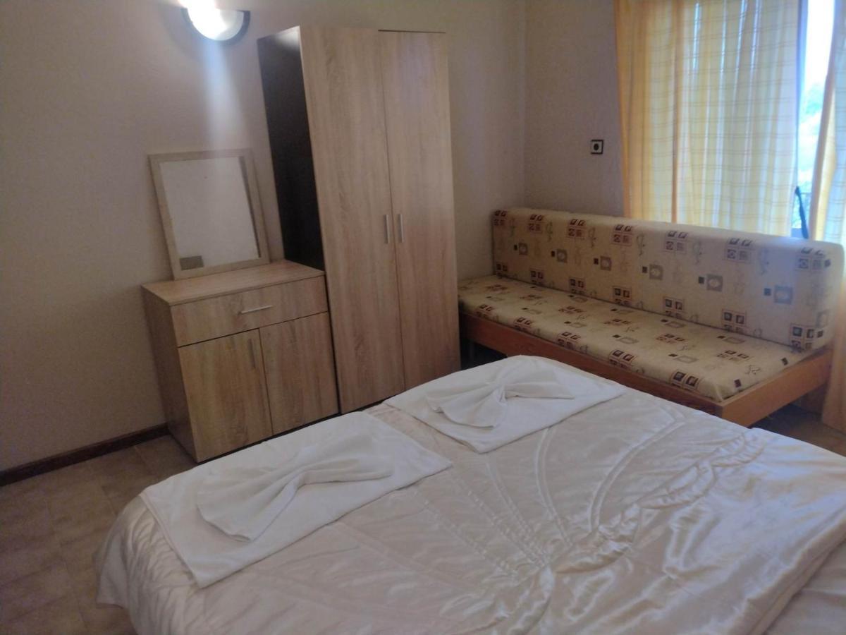 Prostor Guest House Byala  Ngoại thất bức ảnh